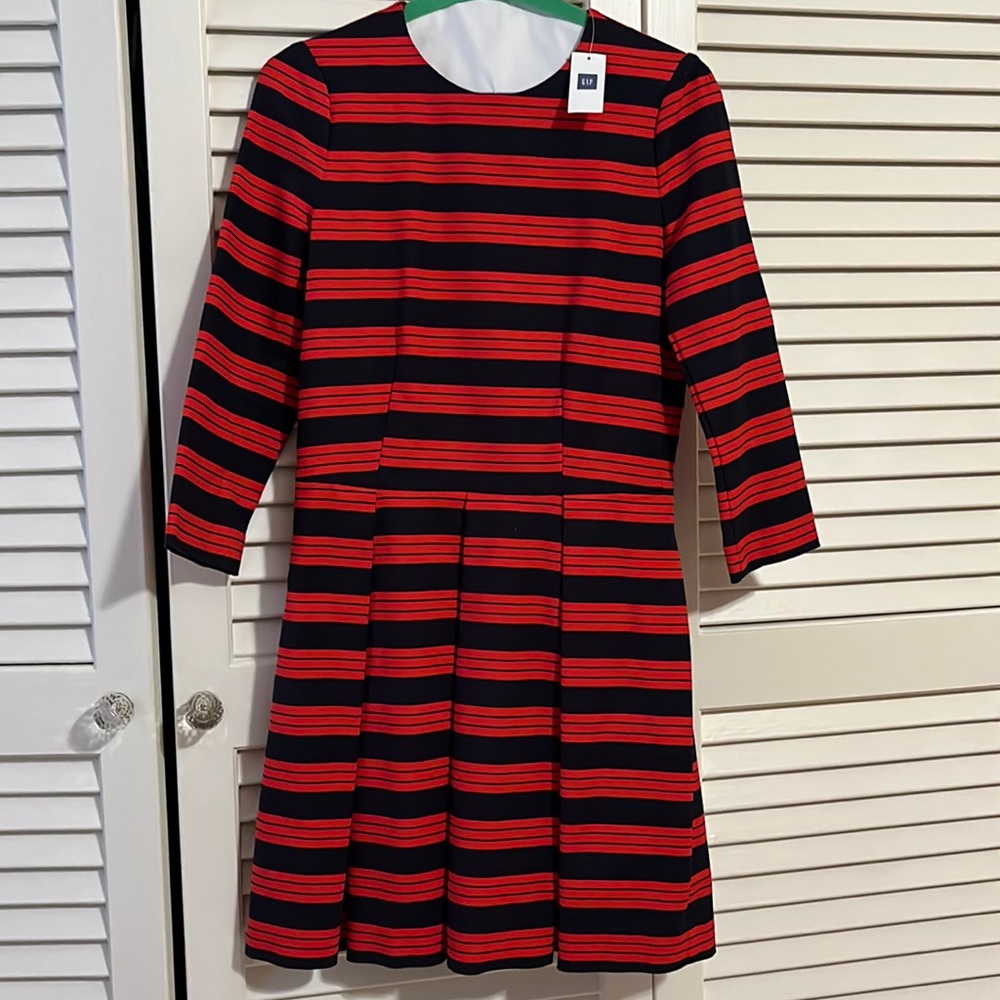 Navy and red striped 3/4 sleeved Gap dress, New with Tags.
